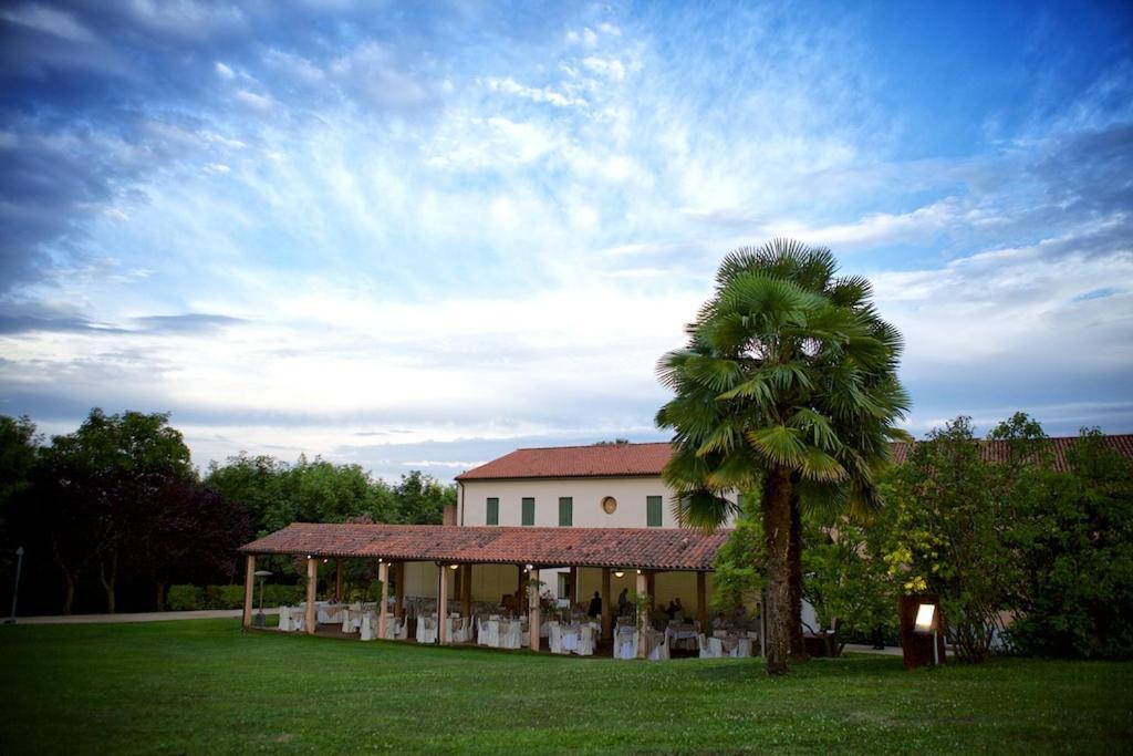 Locanda Perinella Castelgomberto Exterior photo